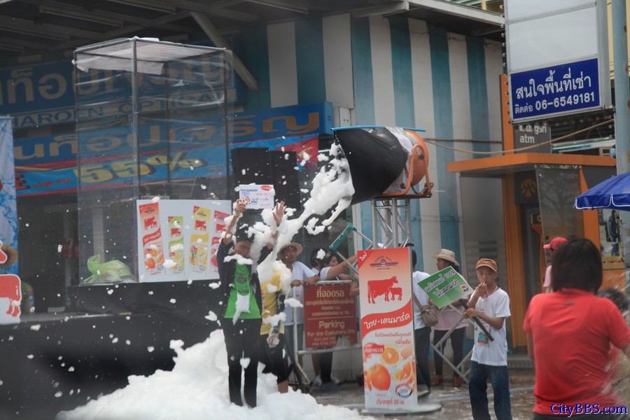 2014_ChiangMai_Songkran_清迈宋干节