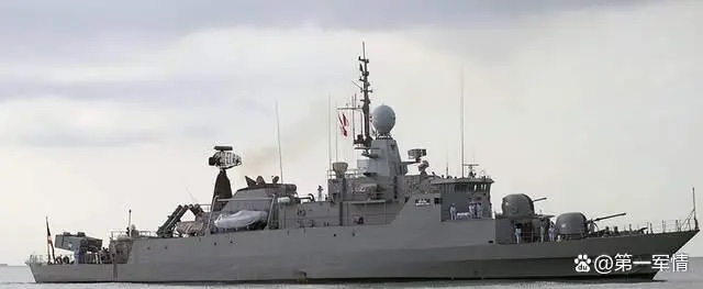 “素可泰”号轻型护卫舰